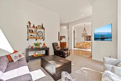 303 Green Pine Ct, Estes Park, CO 80517 - Photo 6