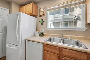 4204 Riley Dr, Longmont, CO 80503 - Photo 8