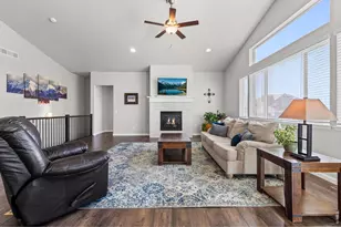 295 Redmond Dr, Windsor, CO 80550 - Photo 8