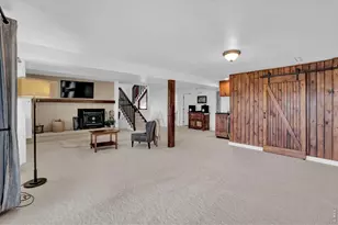 1605 Sunnyside Dr, Loveland, CO 80538 - Photo 24