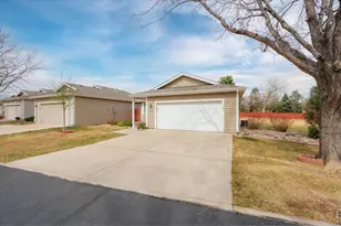 900 Arbor Ave, Fort Collins, CO 80526 - Photo 2