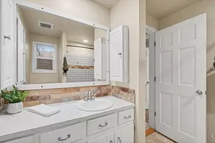 2539 Hillrose Ct, Loveland, CO 80538 - Photo 18