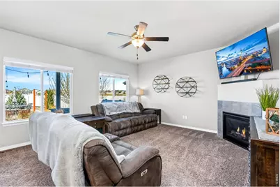 1828 Paley Dr, Windsor, CO 80550 - Photo 4