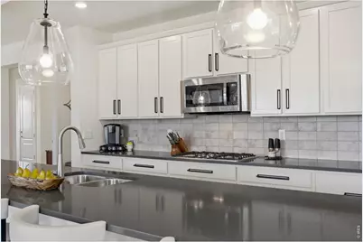 6997 Thunderview Dr, Timnath, CO 80547 - Photo 10
