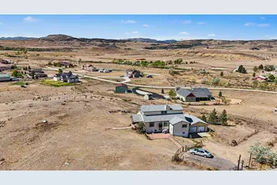 6409 W County Road 4, Berthoud, CO 80513 - Photo 2