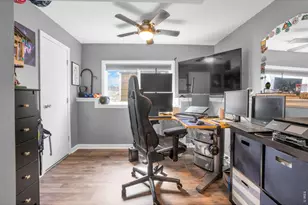 2253 3rd St SW, Loveland, CO 80537 - Photo 20