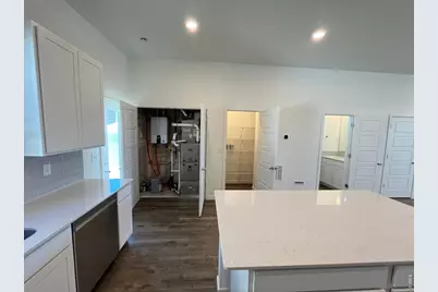 3901 Kenai St, Evans, CO 80620 - Photo 4