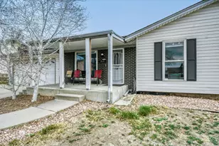 2621 E 98th Ave, Thornton, CO 80229 - Photo 2