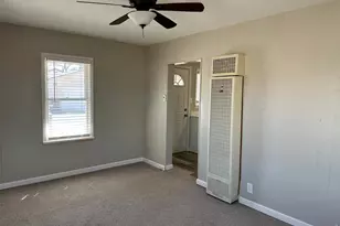 607 Broadway St, Sterling, CO 80751 - Photo 8