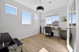 390 Kansas Ave, Berthoud, CO 80513 - Photo 16