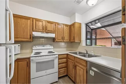 535 Manhattan Dr #203, Boulder, CO 80303 - Photo 8