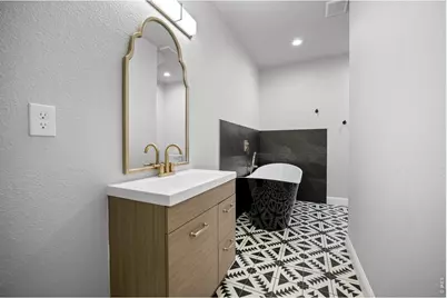 1504 60th Ave, Greeley, CO 80634 - Photo 32