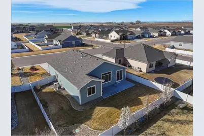 1385 Benjamin Dr, Eaton, CO 80615 - Photo 4