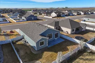 1385 Benjamin Dr, Eaton, CO 80615 - Photo 4