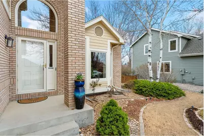 1006 Fox Hills Dr, Fort Collins, CO 80526 - Photo 2