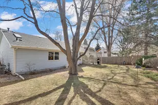 2231 Creekwood Dr, Fort Collins, CO 80525 - Photo 38