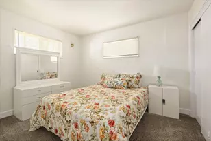 406 Sunnyside Ln, Longmont, CO 80504 - Photo 12