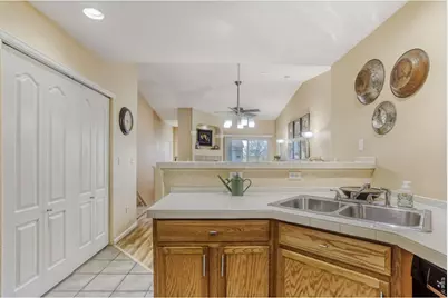 2201 Calais Dr #6-I, Longmont, CO 80504 - Photo 10