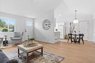 1319 Edwina Pl, Loveland, CO 80537 - Photo 2