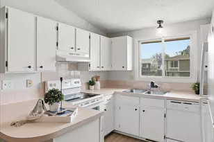 1319 Edwina Pl, Loveland, CO 80537 - Photo 10