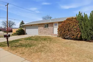 1319 Edwina Pl, Loveland, CO 80537 - Photo 32