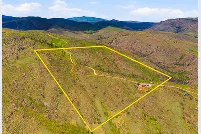 957 Stringtown Gulch Rd, Bellvue, CO 80512 - Photo 2