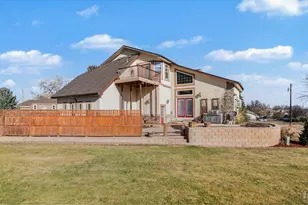 2048 Fairway Ln, Greeley, CO 80634 - Photo 28