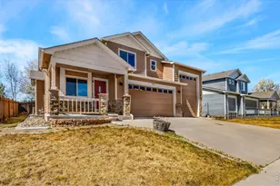 855 Mount Massive St, Berthoud, CO 80513 - Photo 2
