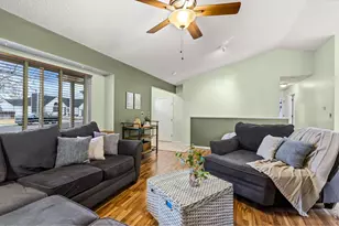 1064 S Edinburgh Dr, Loveland, CO 80537 - Photo 8