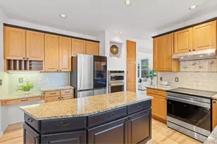 2307 Bluebird Dr, Longmont, CO 80504 - Photo 12