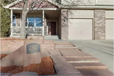 2307 Bluebird Dr, Longmont, CO 80504 - Photo 2