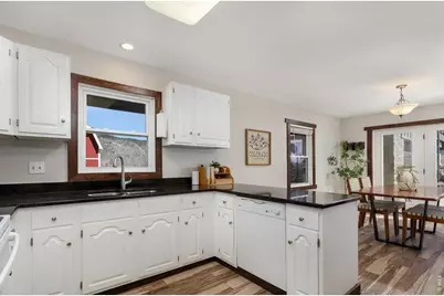 1050 Sunrise Dr, Lyons, CO 80540 - Photo 8