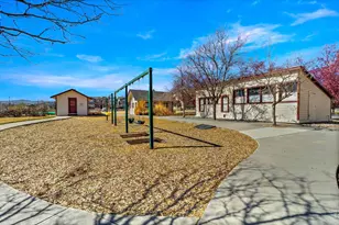 2608 Kansas Dr, Fort Collins, CO 80525 - Photo 22