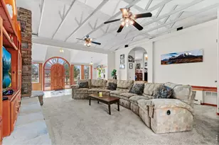 4091 Longhorn Dr, Lafayette, CO 80026 - Photo 2