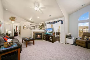 5151 W 29th St, Greeley, CO 80634 - Photo 6