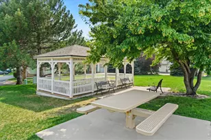 5151 W 29th St, Greeley, CO 80634 - Photo 24