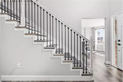 5204 Clover Basin Dr, Longmont, CO 80503 - Photo 2