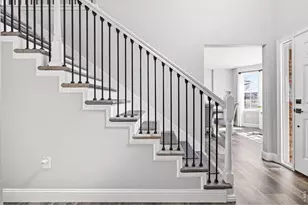 5204 Clover Basin Dr, Longmont, CO 80503 - Photo 2