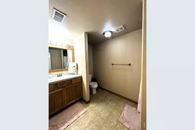 1720 E 11th St, Loveland, CO 80537 - Photo 14