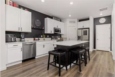 273 Cardinal St, Johnstown, CO 80534 - Photo 6