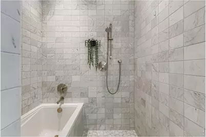 1750 Wewatta St #1821, Denver, CO 80202 - Photo 16