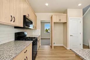 1197 Crown Sparrow St, Johnstown, CO 80534 - Photo 14