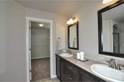 1197 Crown Sparrow St, Johnstown, CO 80534 - Photo 38