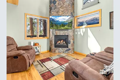 726 Black Canyon Dr, Estes Park, CO 80517 - Photo 12