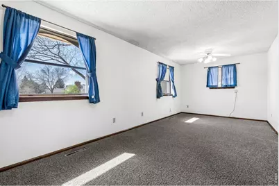 1727 Kennedy Ave, Loveland, CO 80538 - Photo 16