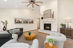 109 Grand View Dr, Mead, CO 80542 - Photo 8