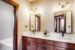 1616 Continental Peaks Cir, Estes Park, CO 80517 - Photo 30