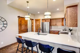 1616 Continental Peaks Cir, Estes Park, CO 80517 - Photo 12