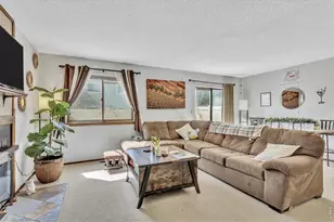 1912 Lydia Dr, Lafayette, CO 80026 - Photo 4