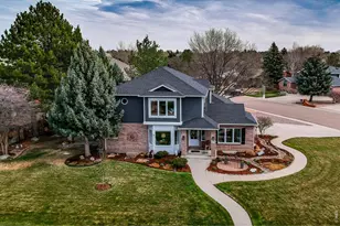 1204 Twin Peaks Cir, Longmont, CO 80503 - Photo 4